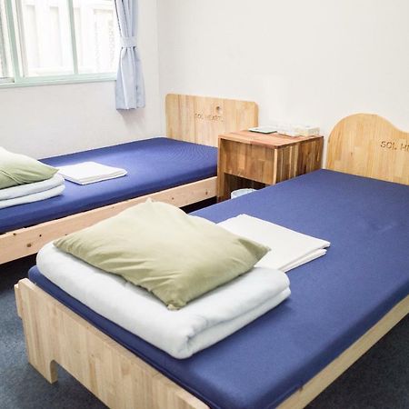 Хостел Okinawa Sora House Наха Екстер'єр фото