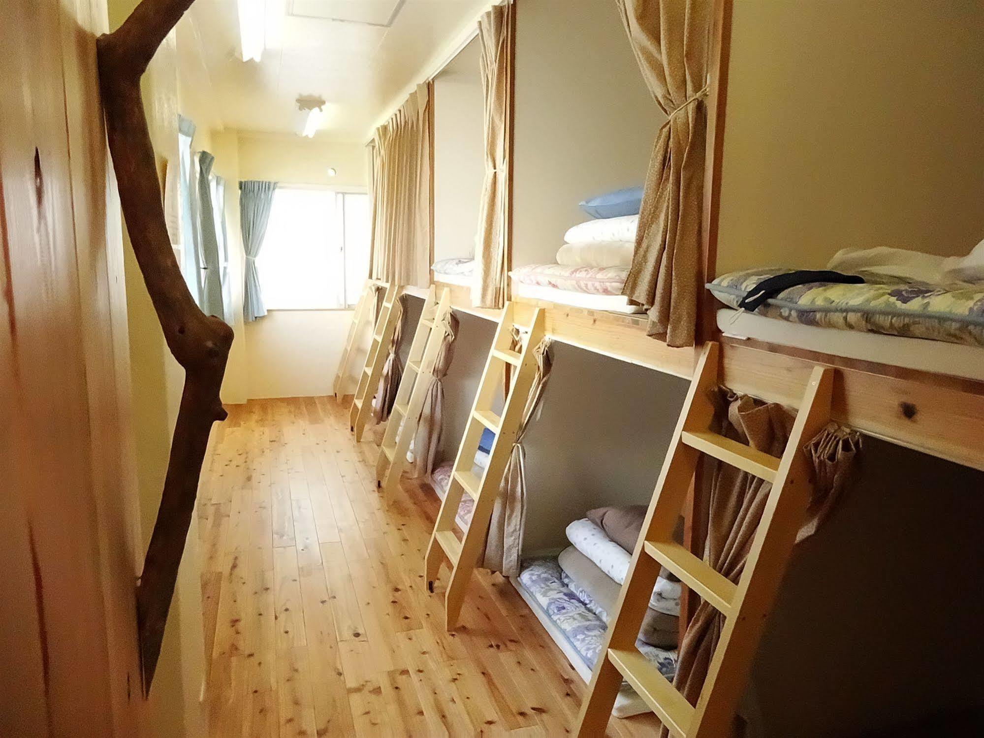 Хостел Okinawa Sora House Наха Екстер'єр фото