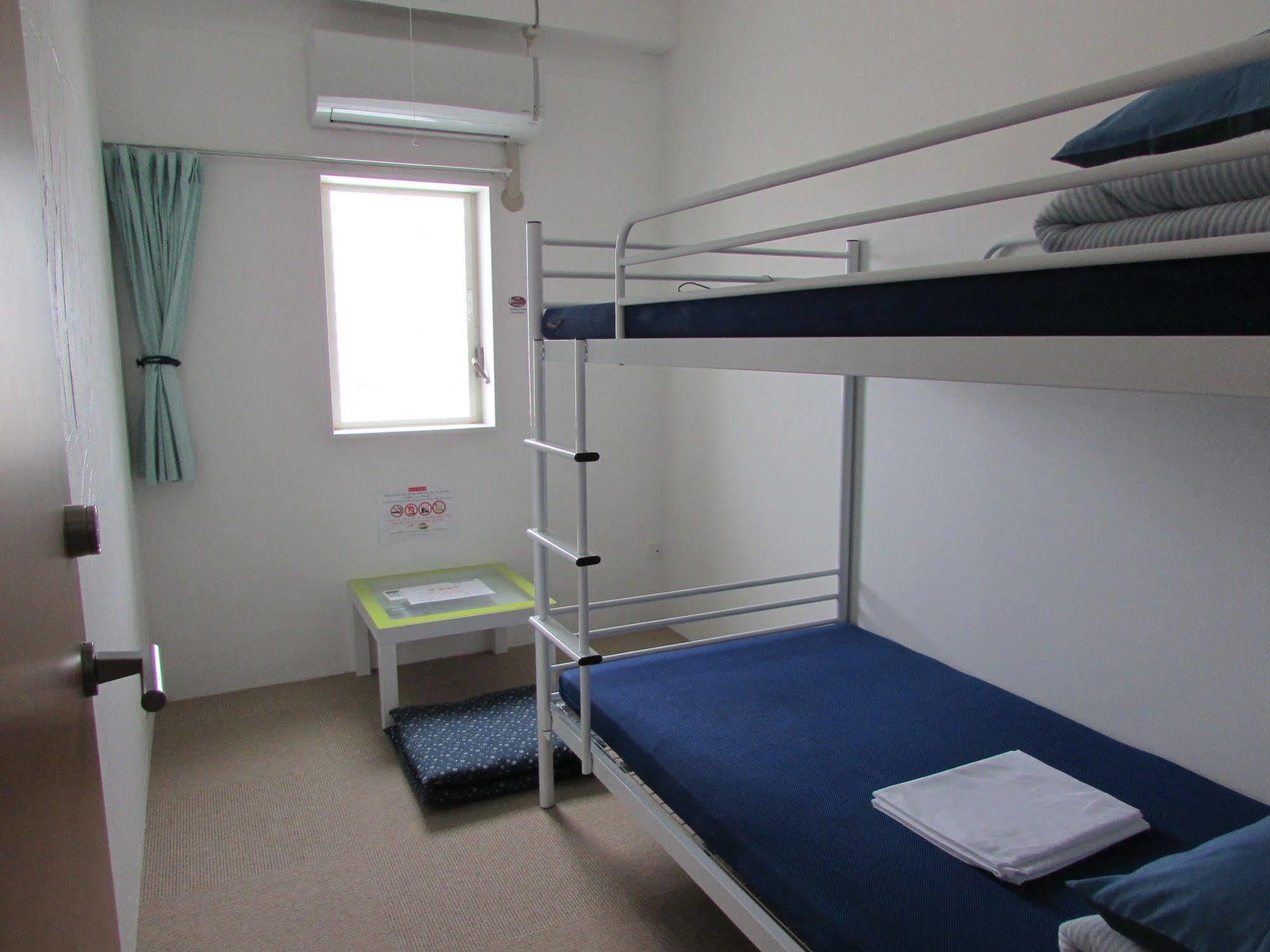 Хостел Okinawa Sora House Наха Екстер'єр фото
