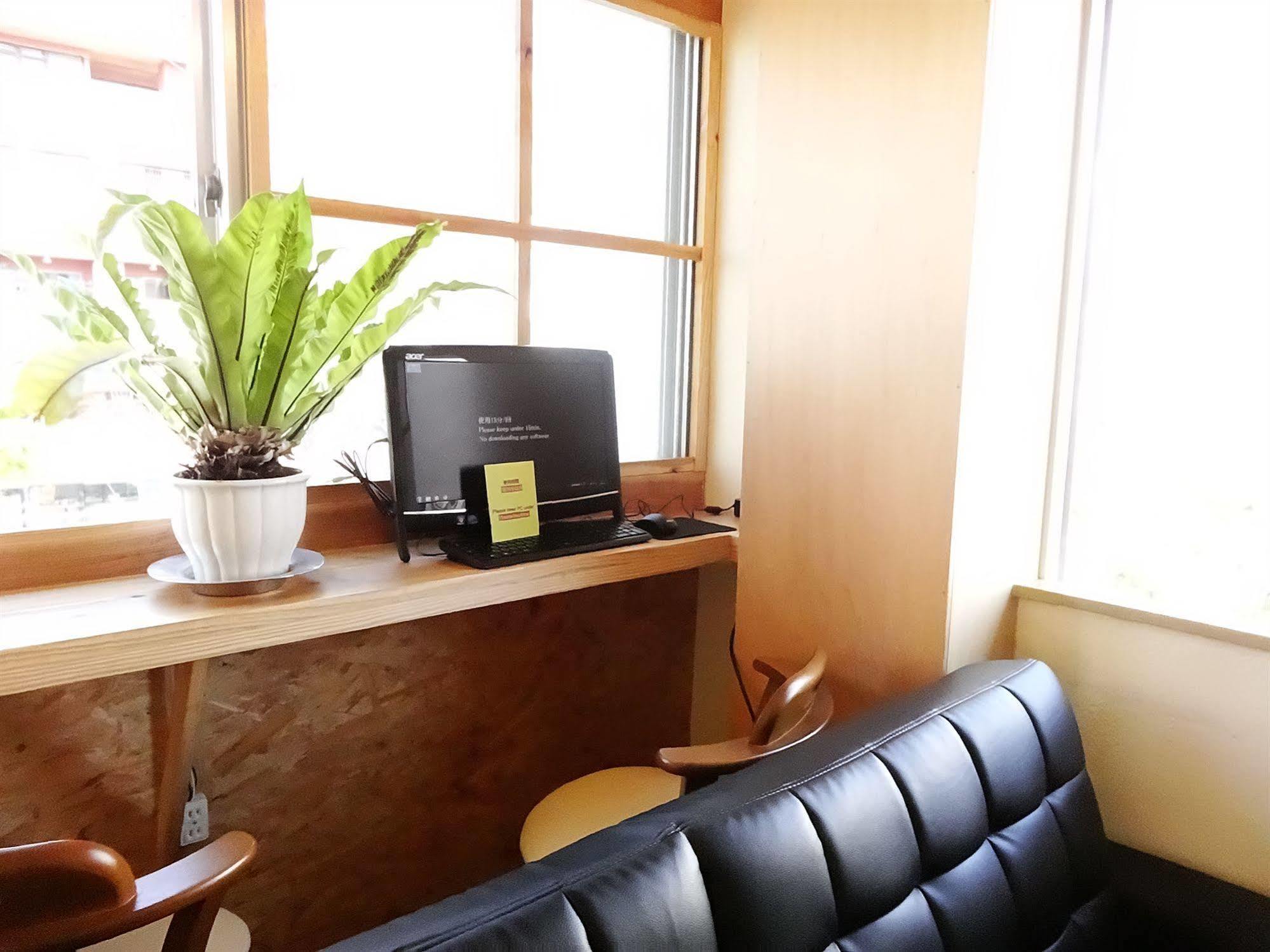 Хостел Okinawa Sora House Наха Екстер'єр фото