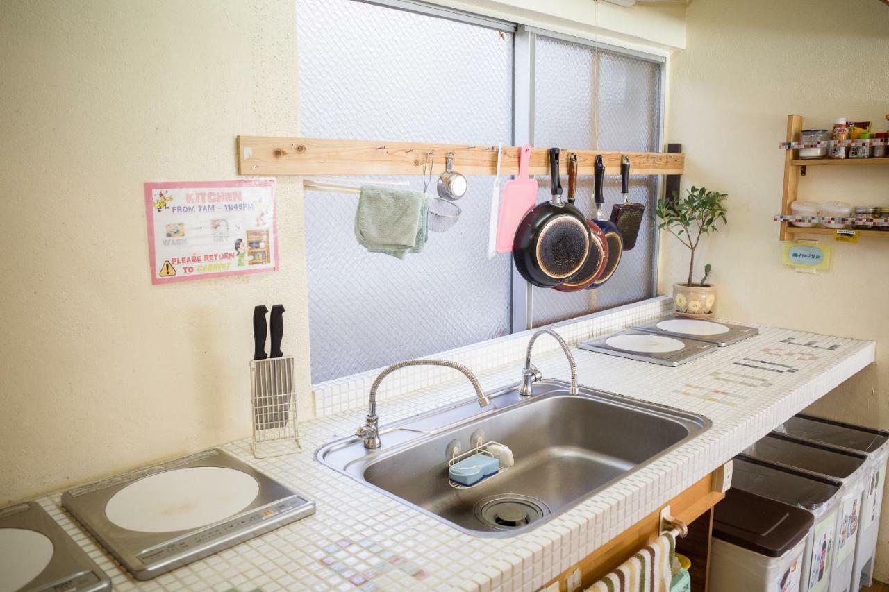 Хостел Okinawa Sora House Наха Екстер'єр фото